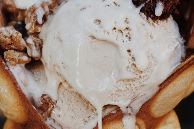 Illustration - Glaces avec bubble waffle
